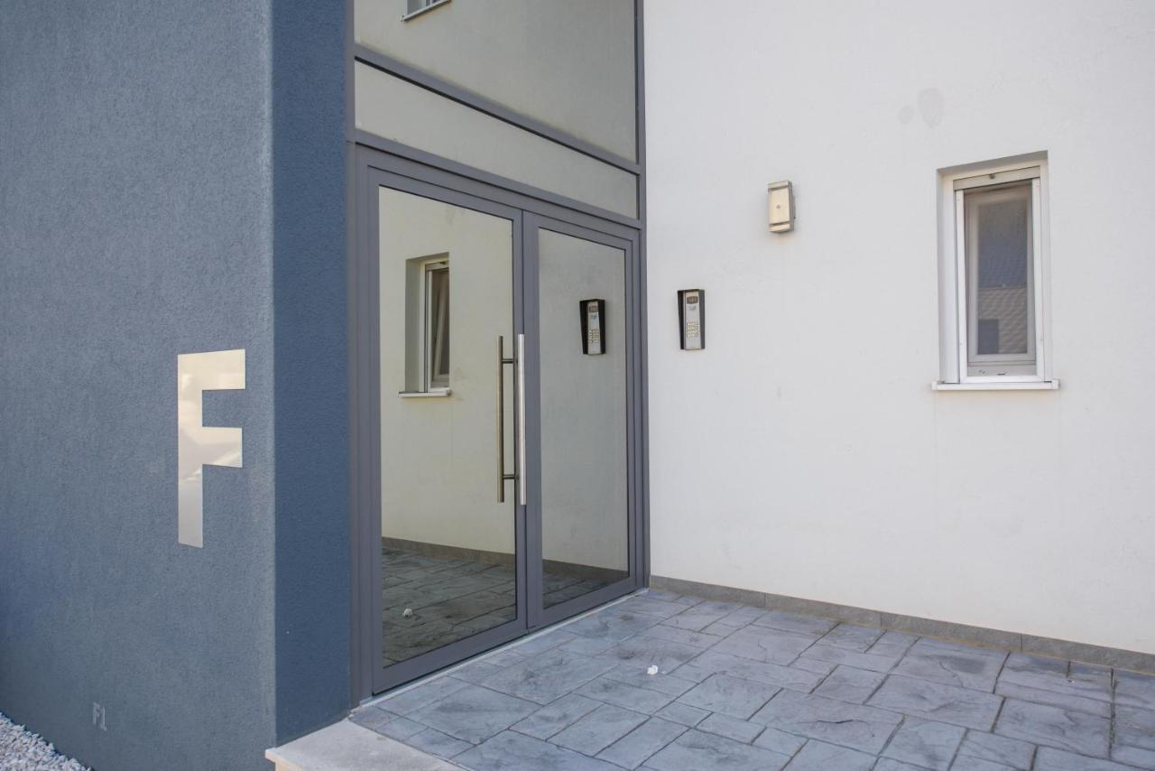 Apartment Nikolina Podstrana Zewnętrze zdjęcie