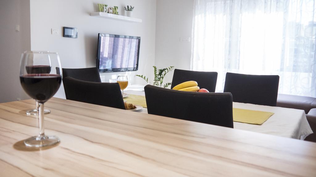 Apartment Nikolina Podstrana Zewnętrze zdjęcie